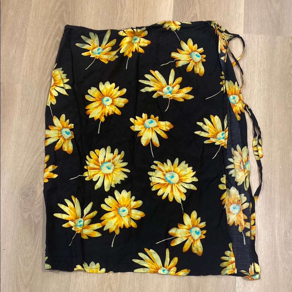 Floral Wrap Skirt with Yellow Daisies Summer